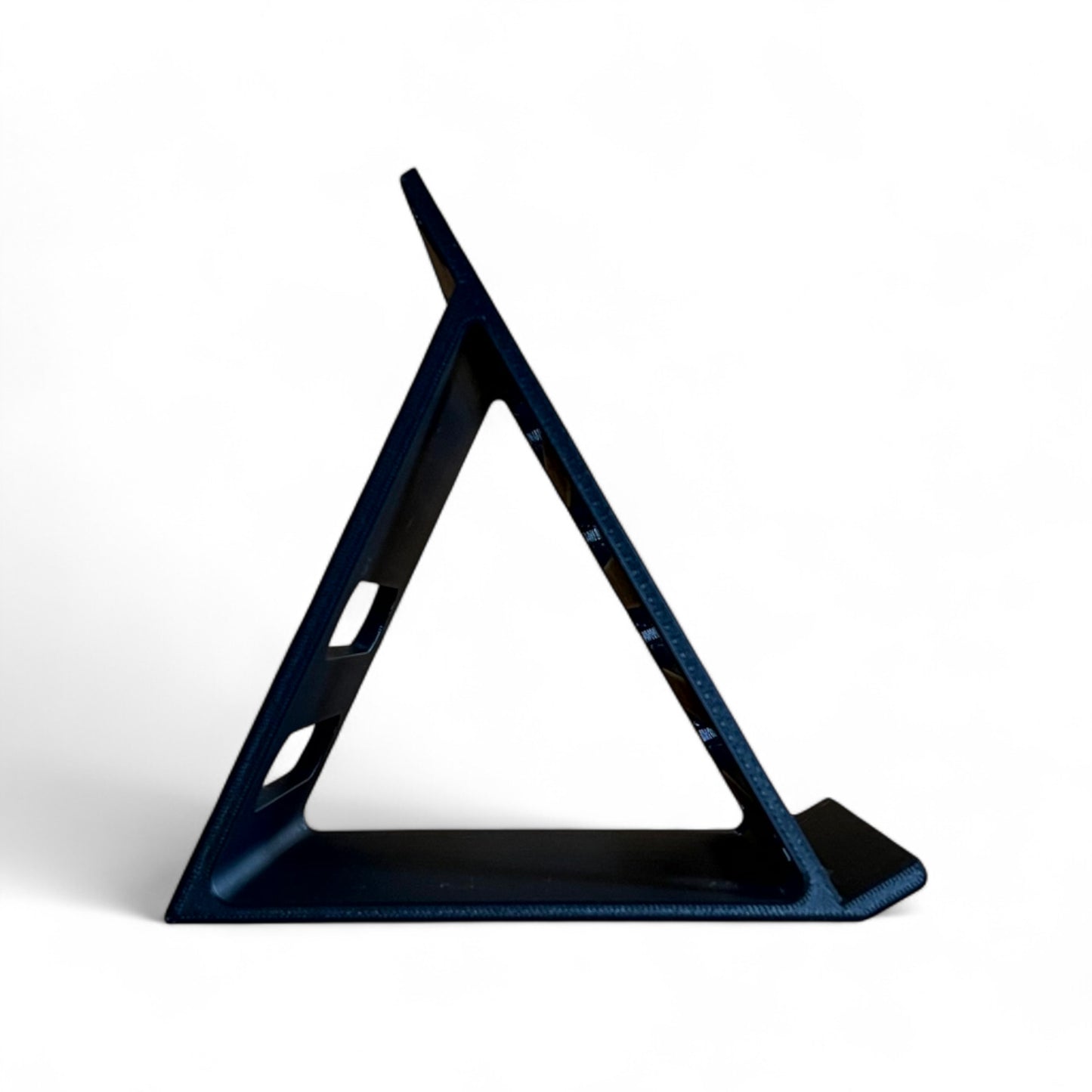 Behringer BM-11M, BM-12, BM-13, BM-15M Pedal 60 Degree Stand | 3D Printed Desktop Stand | Cold Earth Industries