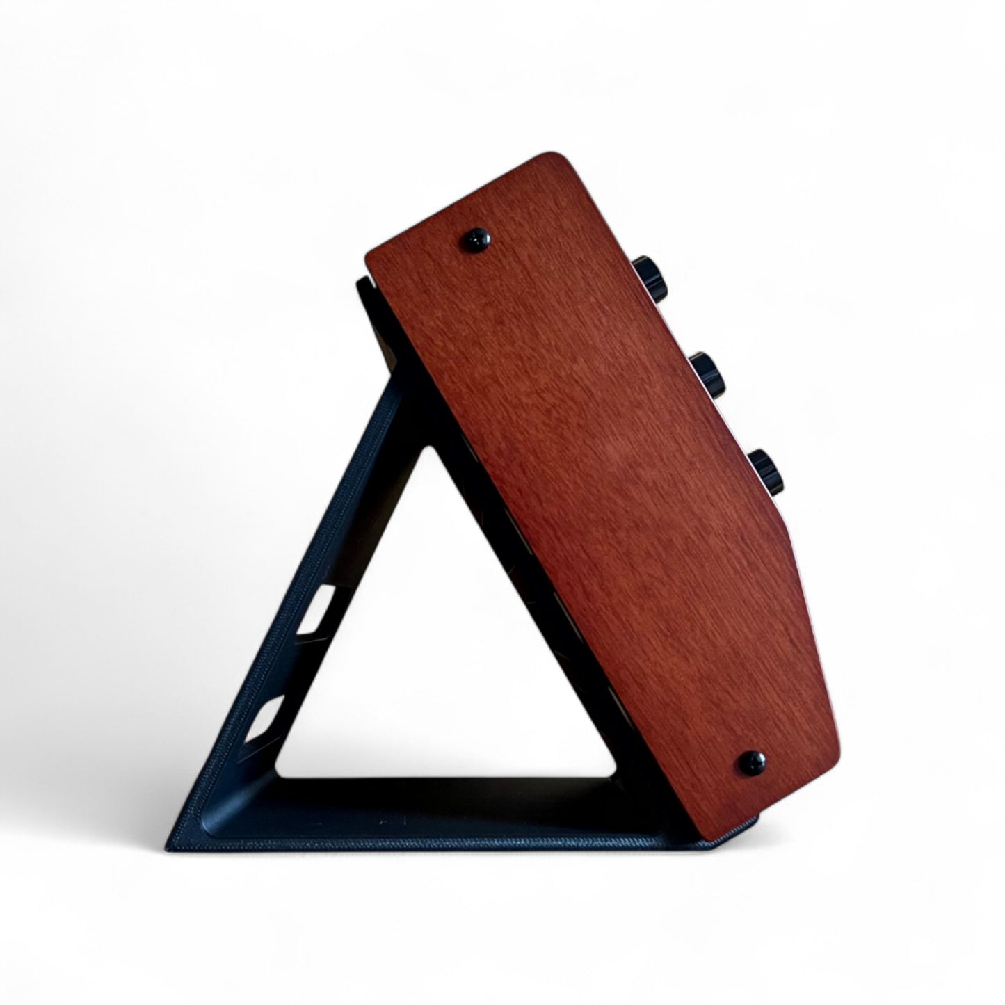 Behringer BM-11M, BM-12, BM-13, BM-15M Pedal 60 Degree Stand | 3D Printed Desktop Stand | Cold Earth Industries