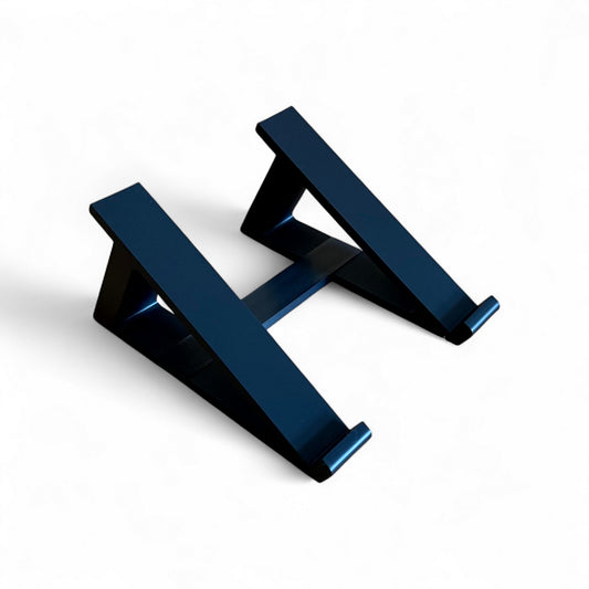 3D printed Bitwig Connect Audio Interface 30 degree stand by Cold Earth Industries, shown in black on a white background