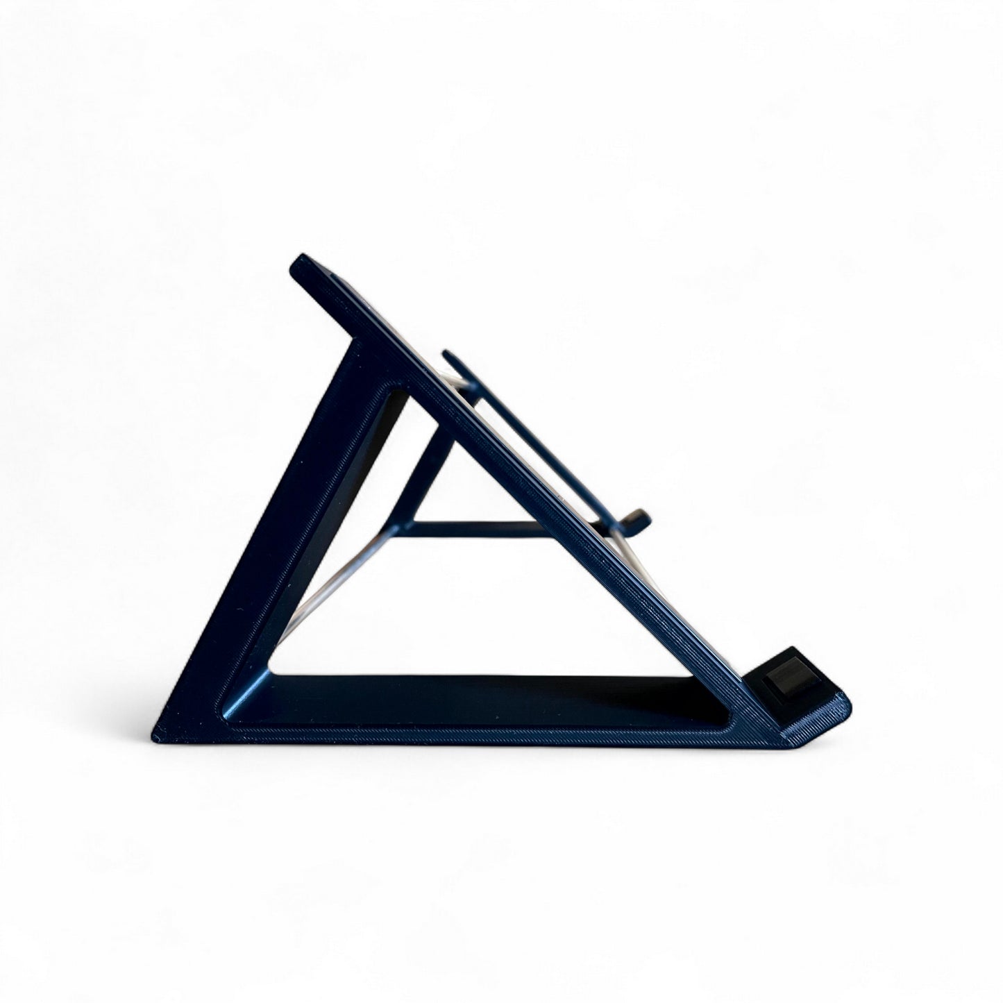 3D printed Access Virus TI2 Desktop Synth 45 degree stand by Cold Earth Industries, shown in black on a white background