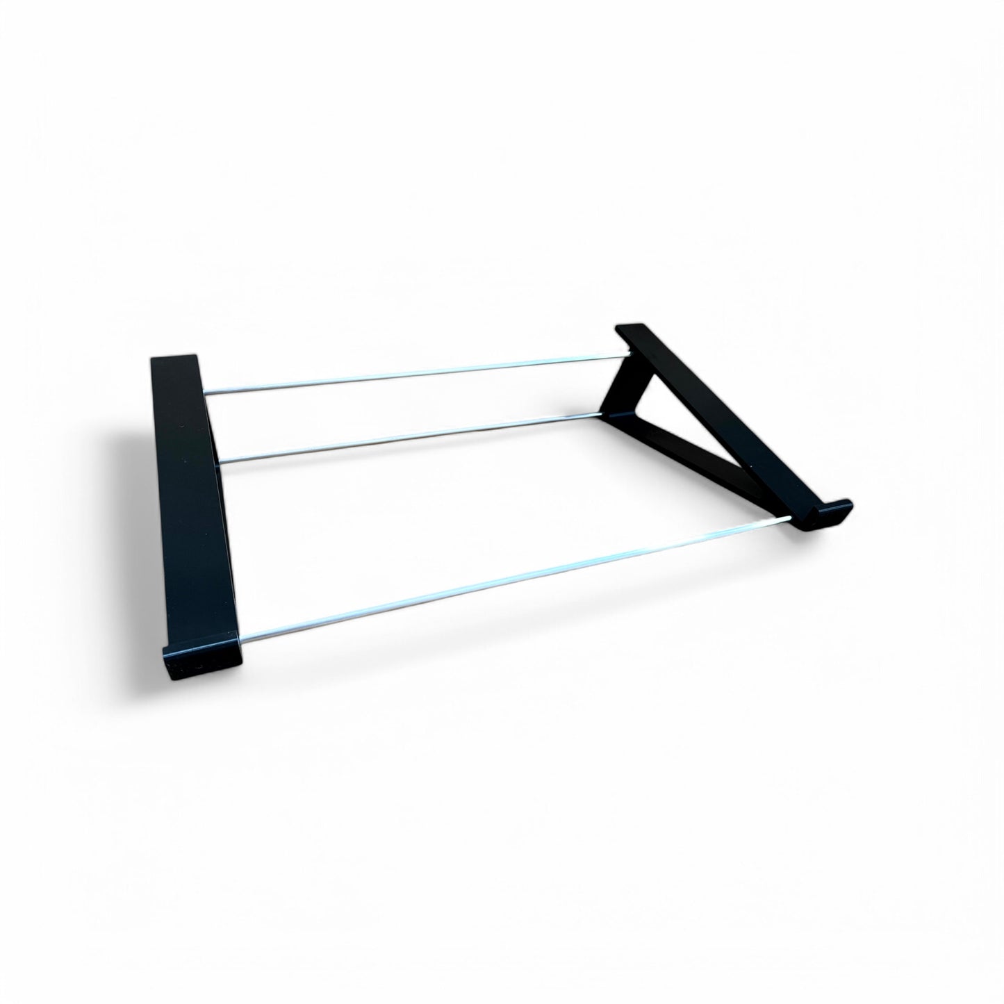 Pioneer DDJ-800 DJ Controller Stand, 3D printed by Cold Earth Industries (photo 1)