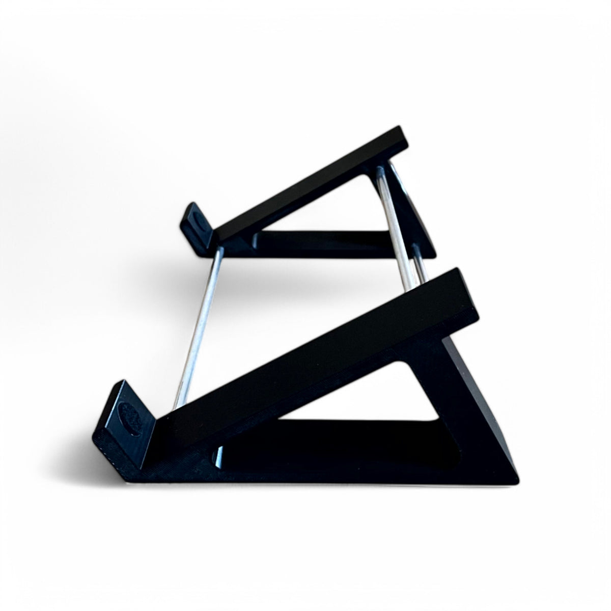 SOMA Cosmos Drifting Memory Station Guitar Pedal Stand, 3D printed by Cold Earth Industries (photo 2)