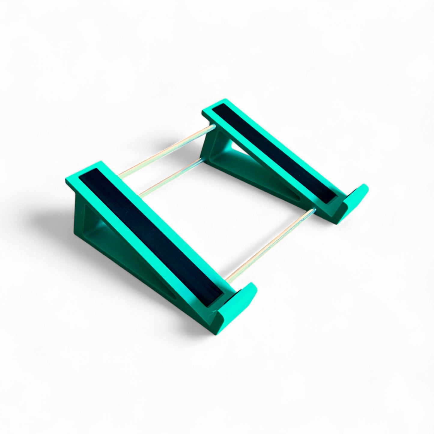 3D printed Neural DSP Quad Cortex Guitar Pedal 20 degree stand by Cold Earth Industries, side view, shown in green on a white background – custom desktop stands.