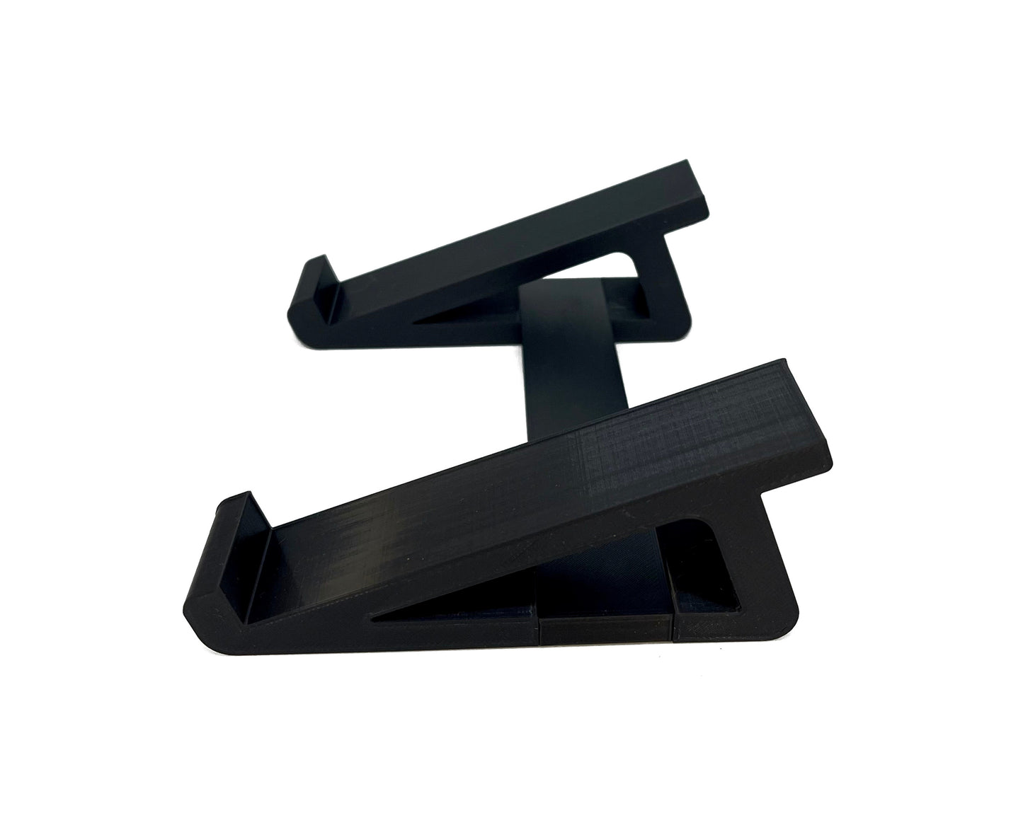 Elta Music Polyvox PF3 Multi-Mode Stereo Filter Desktop Effects Unit Guitar Pedal Stand Stand | 3D Printed Guitar Pedal Stand | Cold Earth Industries