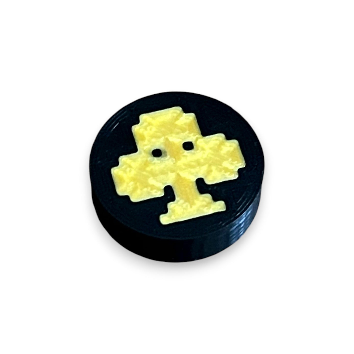 Black and Gold Club Low Profile Guitar Pedal Footswitch Toppers for 8.5mm / 10mm / 11mm Foot Switches. 3D printed by Cold Earth Industries, shown on a black topper with a gold Club icon on top, against a white background.