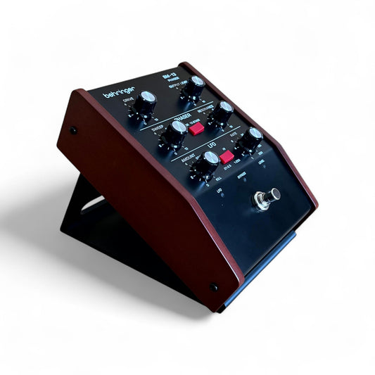 Behringer BM-11M, BM-12, BM-13, BM-15M Pedal 30 Degree Stand | 3D Printed Desktop Stand | Cold Earth Industries