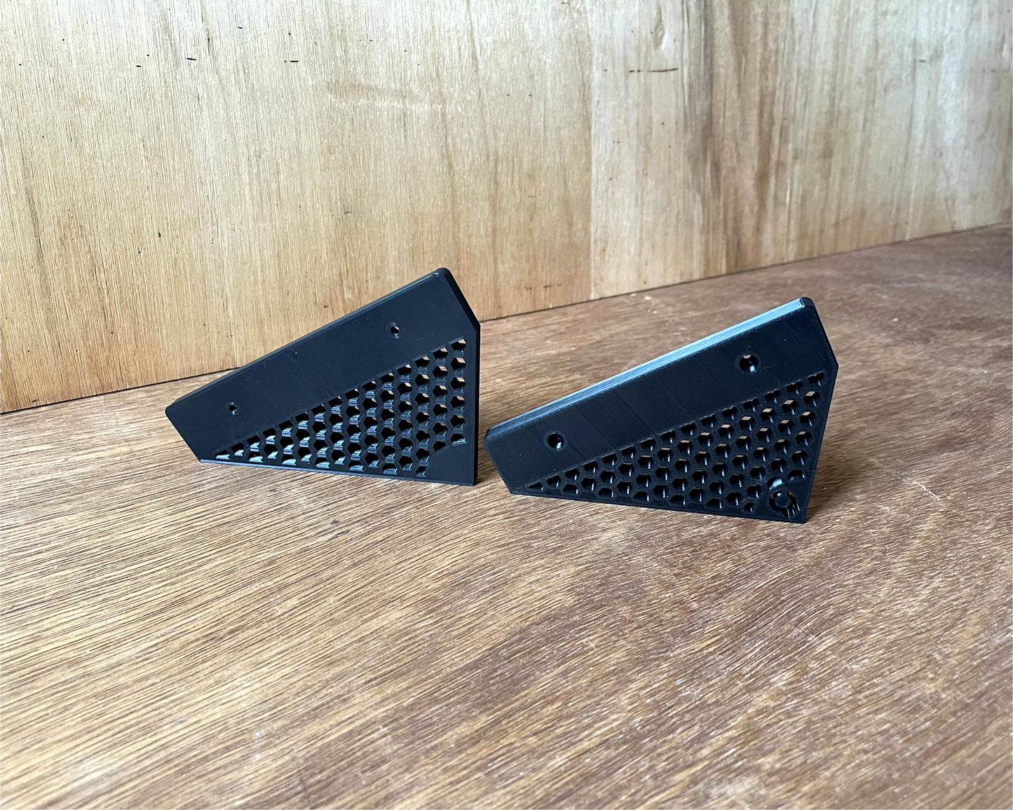 Behringer Crave / Edge / Spice Hex Cut-out Side Panels / Stand