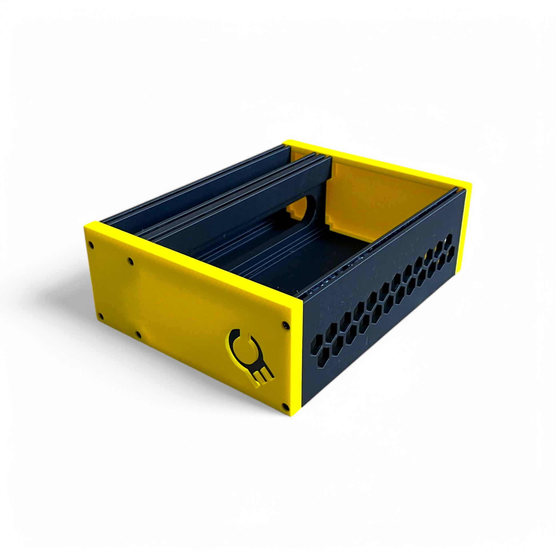 3D printed 42HP 4U Eurorack modular synthesizer case by Cold Earth Industries, shown with black body and yellow side panels on a white background – custom desktop skiff enclosure.
