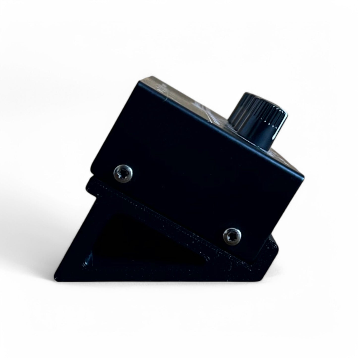 Behringer HA400 Ultra-Compact 4 Channel Stereo Headphone Amplifier Stand | 3D Printed MicroAmp Stand | Cold Earth Industries - 30 Degree 3D printed stand in Black with HA400 - Side View - by Cold Earth Industries