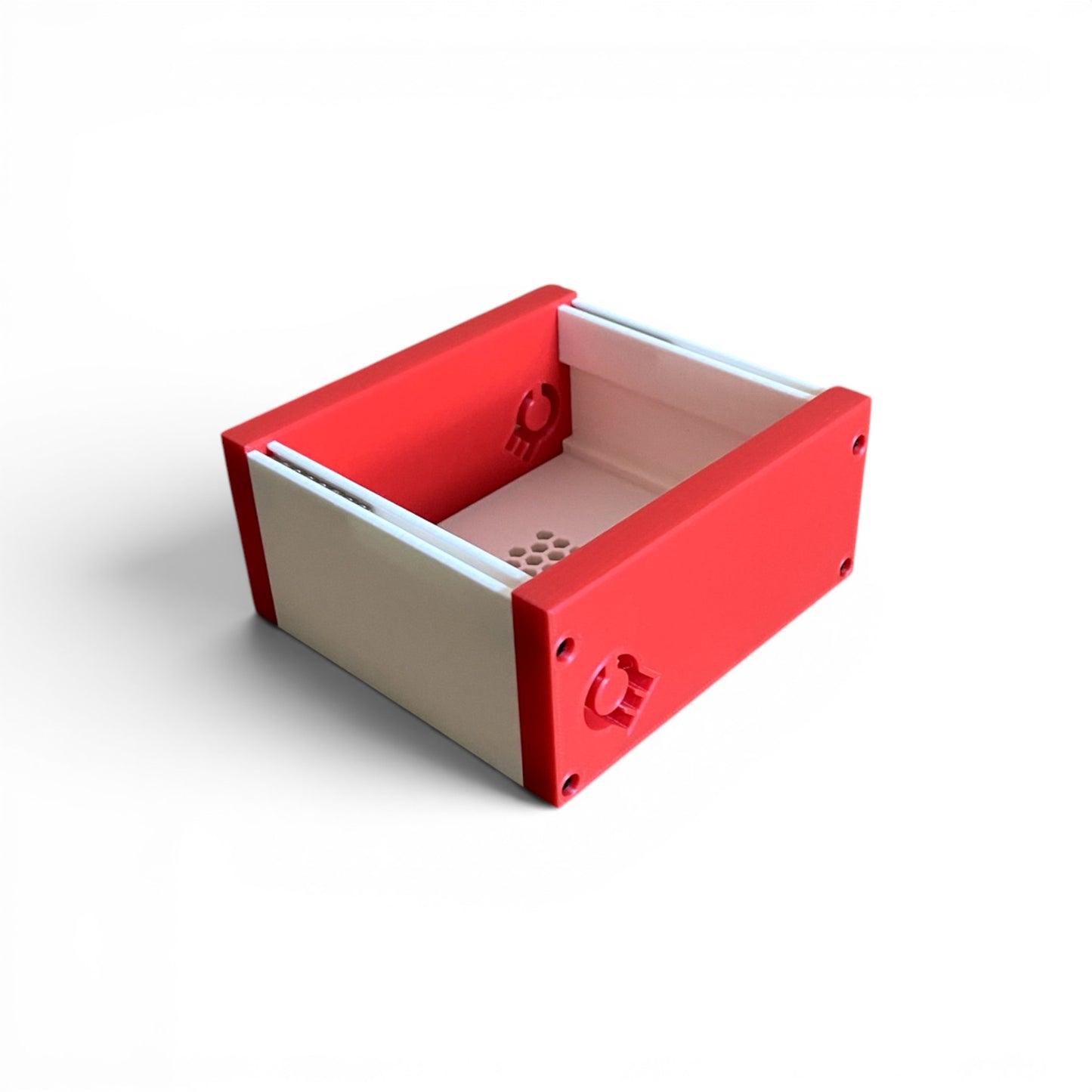 3D printed 20HP 3U Eurorack modular synthesizer case by Cold Earth Industries, shown with white body and red side panels on a white background – custom desktop skiff enclosure.