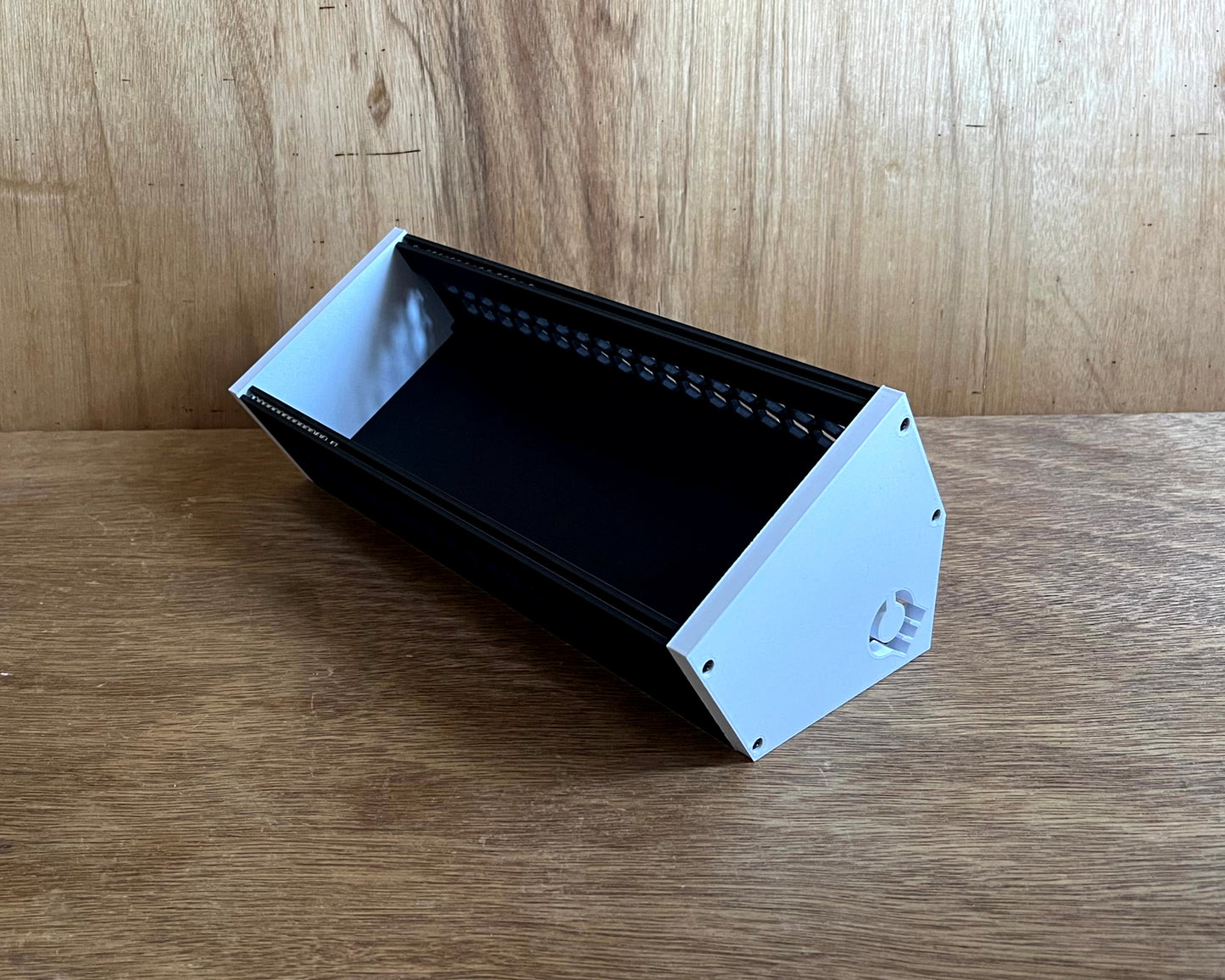 64 HP 3U Angled Eurorack Modular Synthesizer Skiff Case - 3D Printed - Choose your colours