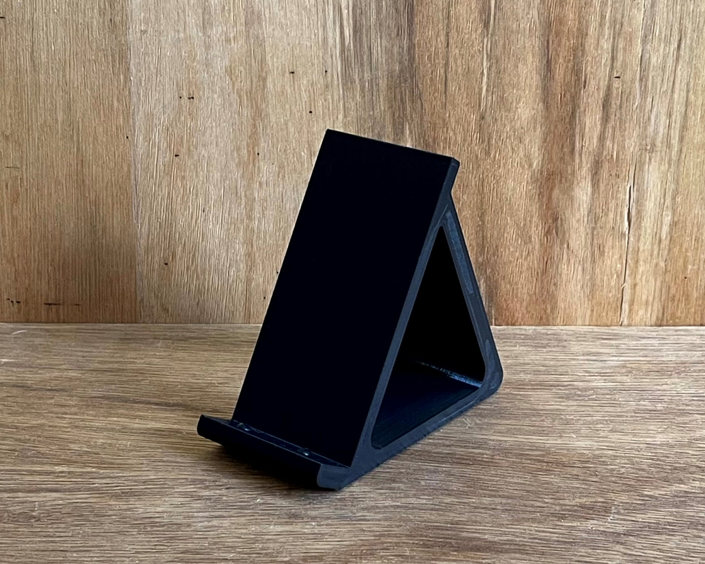 Guitar Pedal Desktop Stand 60 Degrees Angle