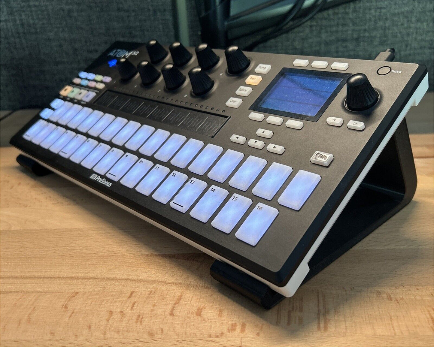 Presonus Atom SQ Controller Desktop Stand